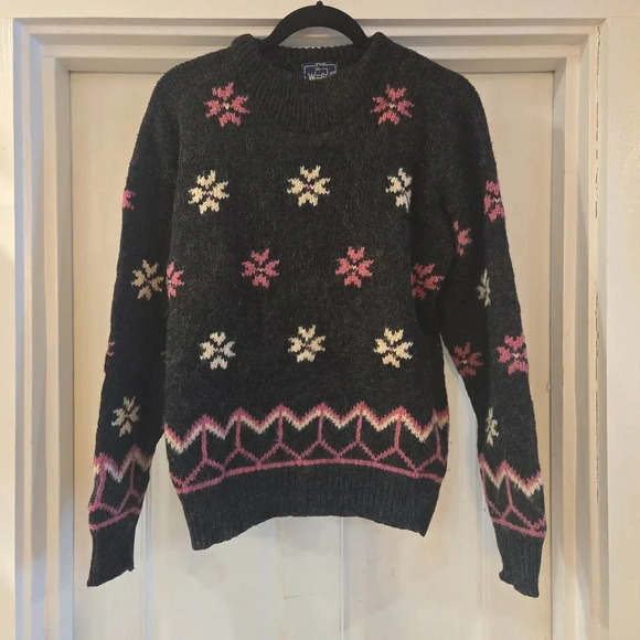 VTG Woolrich Fair Isle Wool Mohair Snowflake Sweater Gray Pink White Size Medium - Picture 2 of 11